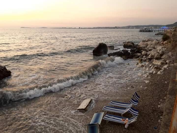 Artist S Apartment Vlore Luaran gambar