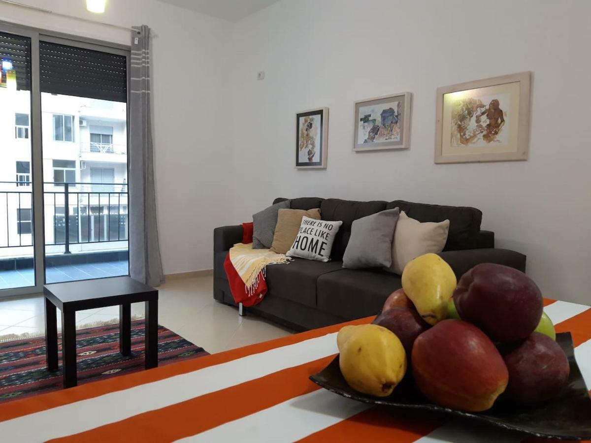 Artist S Apartment Vlore Luaran gambar